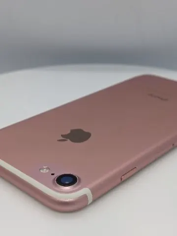 iPhone 7 128GBの画像（3）