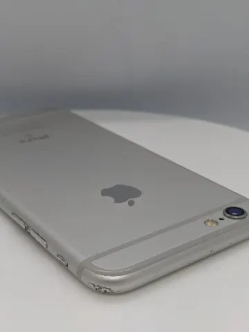 iPhone 6s 128GBの画像（3）