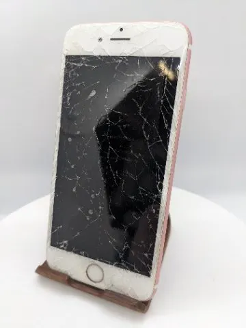 iPhone 6s 64GBの画像（0）