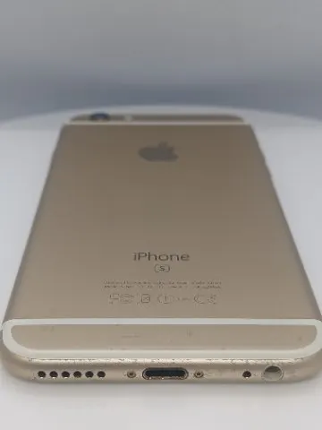 iPhone 6s 64GBの画像（4）