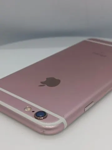 iPhone 6s 64GBの画像（4）