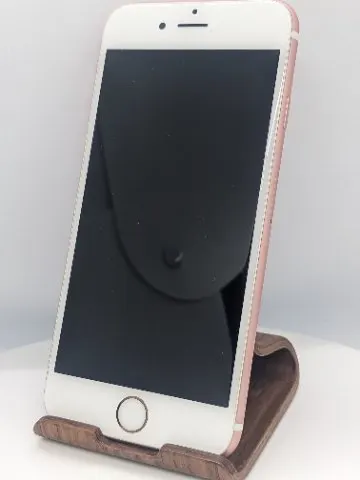 iPhone 6s 32GBの画像（0）