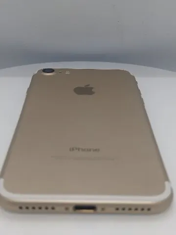 iPhone 7 128GBの画像（1）