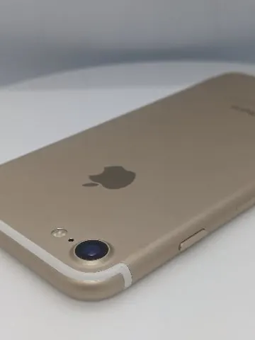 iPhone 7 128GBの画像（3）