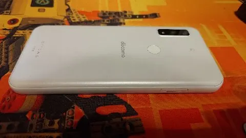 (専用品)arrows We docomo 赤ロムの画像（2）