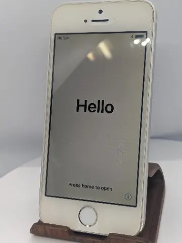 iPhone 5s 32GBの画像（0）