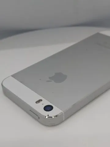 iPhone 5s 32GBの画像（3）