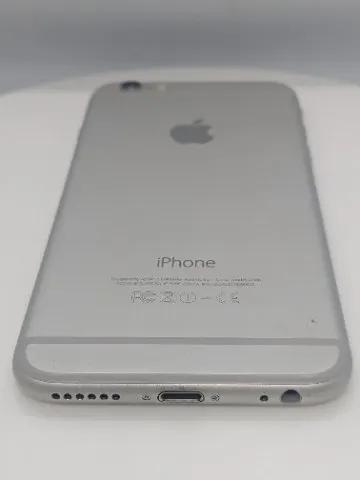 iPhone 6 64GBの画像（1）