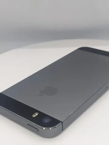 iPhone5s 32GBの画像（3）