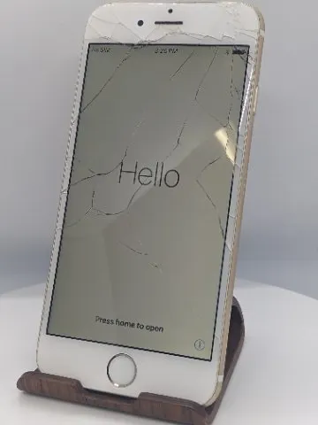 iPhone6 128GBの画像（0）