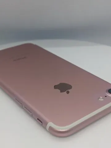 iPhone 7 32GBの画像（2）