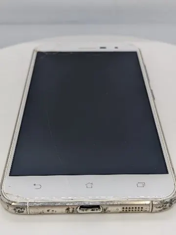 ASUS Zenfone3の画像（1）
