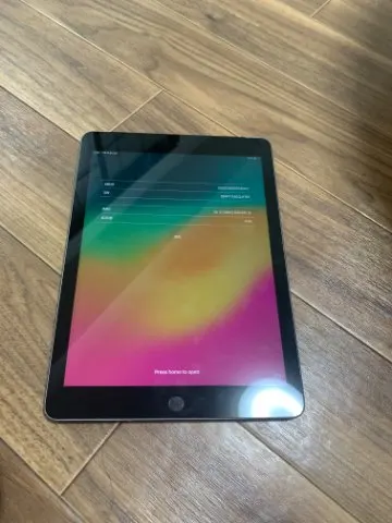 iPad  第6世代　au  128gの画像（0）