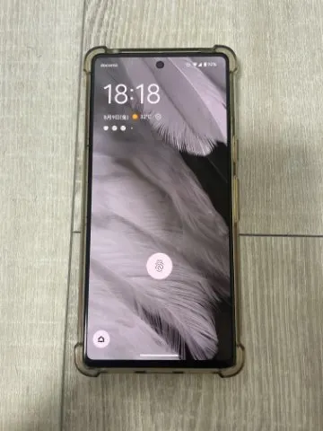 Google pixel7 au版赤ロム品　動作確認済みの画像（1）