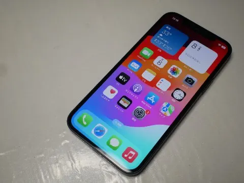 夏美様専用　iPhone12 64GBの画像（1）