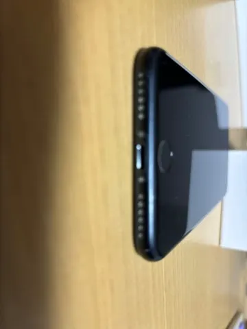 iPhone SE 第2世代の画像（2）