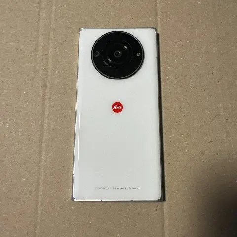 LEITZ PHONE 2 softbank  SiMフリーの画像（4）