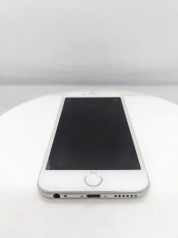 【整備済】iPhone 6s 64GBの画像（1）