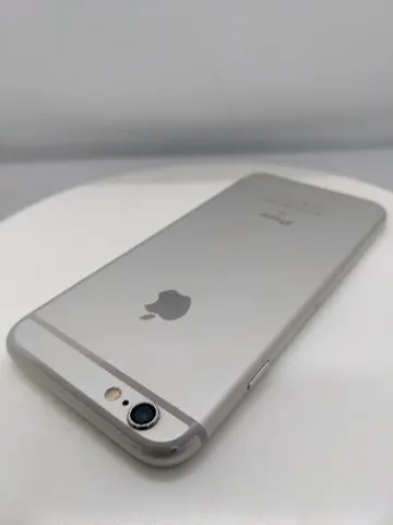 【整備済】iPhone 6s 64GBの画像（2）