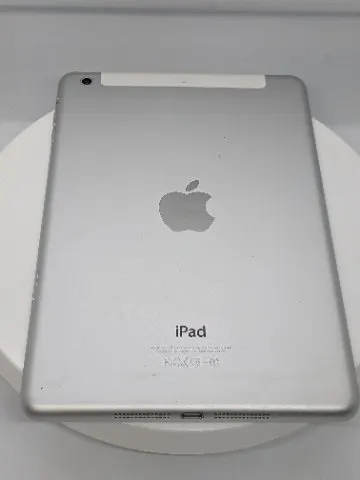 iPad mini 2 Wi-Fi + Cellular 16GB（33835）¥4,900（ナオセル