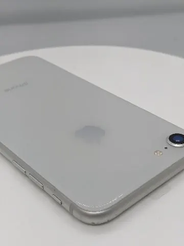【整備済】iPhone 8 64GBの画像（4）