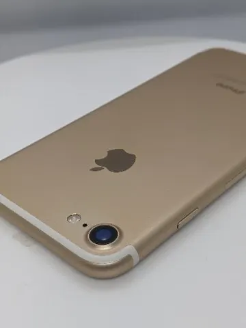 【整備済】iPhone 7 32GBの画像（3）