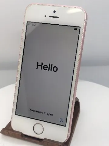 【整備済】iPhone SE 32GBの画像（0）