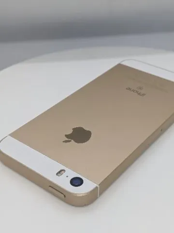 【整備済】iPhone SE 16GBの画像（3）