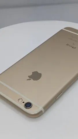 【整備済】iPhone 6s 64GBの画像（3）