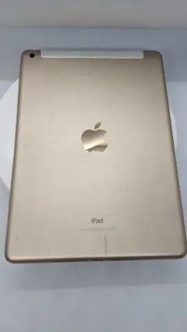 iPad5 32GBの画像（2）