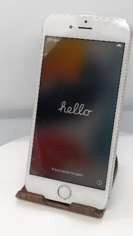 【整備済】 iPhone 6s 64GBの画像（0）