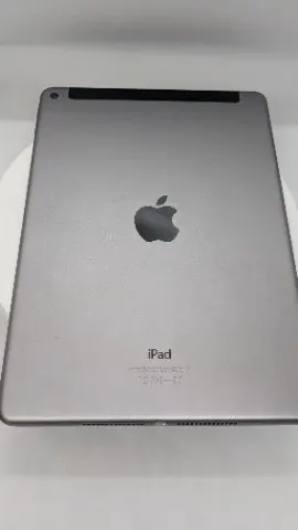 iPad Air 2 64GB ＋cellularの画像（1）