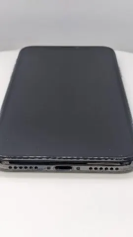 iPhone X 64GBの画像（4）