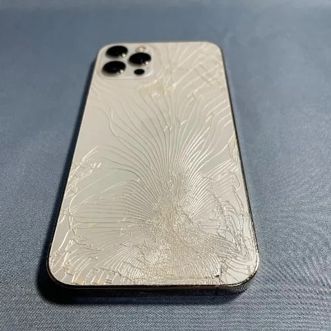 iPhone12 Pro 128GB 赤ロムの画像（3）