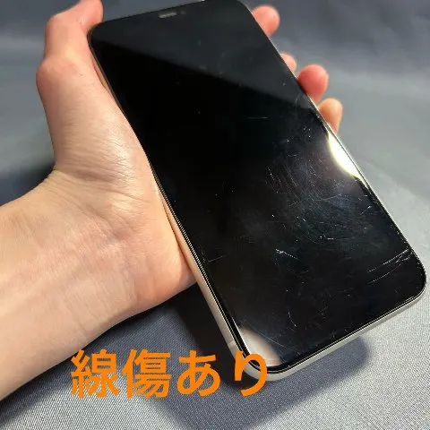 iPhone11 128GB 赤ロムの画像（3）