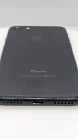 iPhone 7 32GBの画像（2）