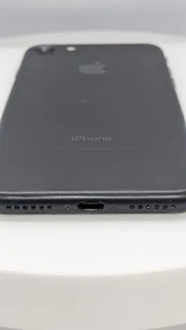 iPhone 7 32GBの画像（2）