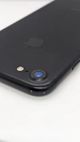 iPhone 7 32GBの画像（3）