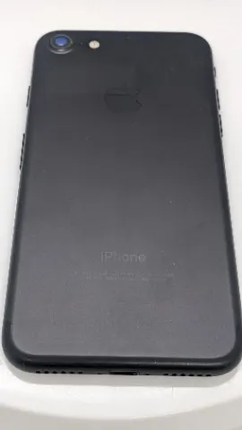 iPhone 7 32GBの画像（1）