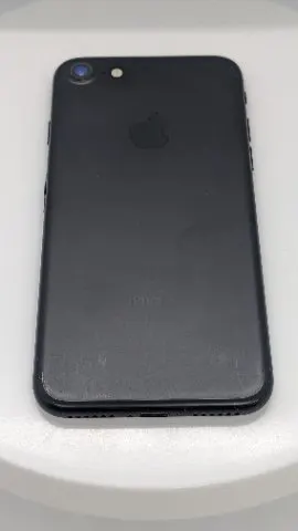iPhone 7 128GBの画像（2）