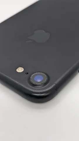 iPhone 7 32GBの画像（3）