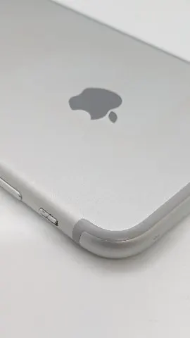 iPhone 7 32GBの画像（4）