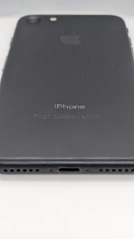 iPhone 7 32GBの画像（2）