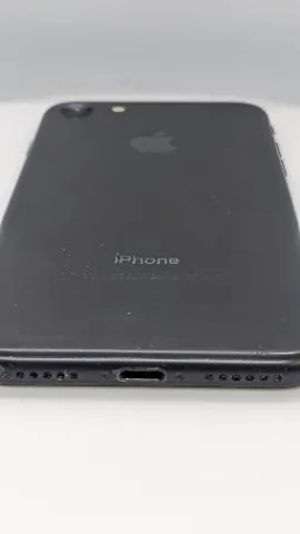 iPhone 7 32GBの画像（1）