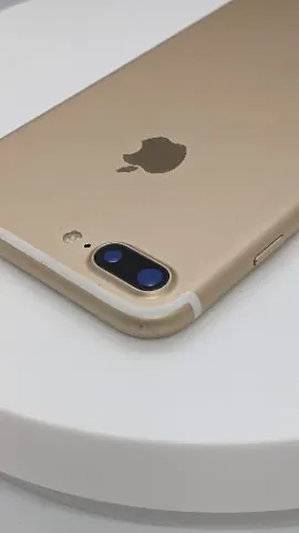 iPhone 7 Plus 32GBの画像（3）