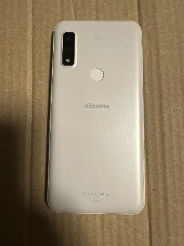 docomo arrows F-51B ホワイト SiMフリーの画像（3）