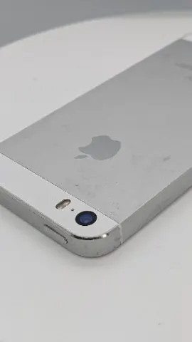 iPhone 5s 16GBの画像（4）
