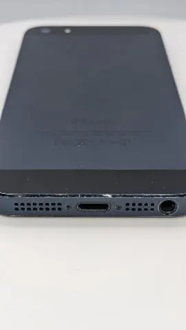 iPhone 5 32GBの画像（2）