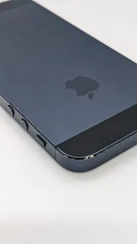 iPhone 5 32GBの画像（3）