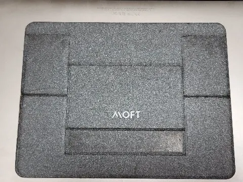 MacBook Pro 2017 15インチ i7 2.8GHz SSD256GB RAM16GBの画像（1）